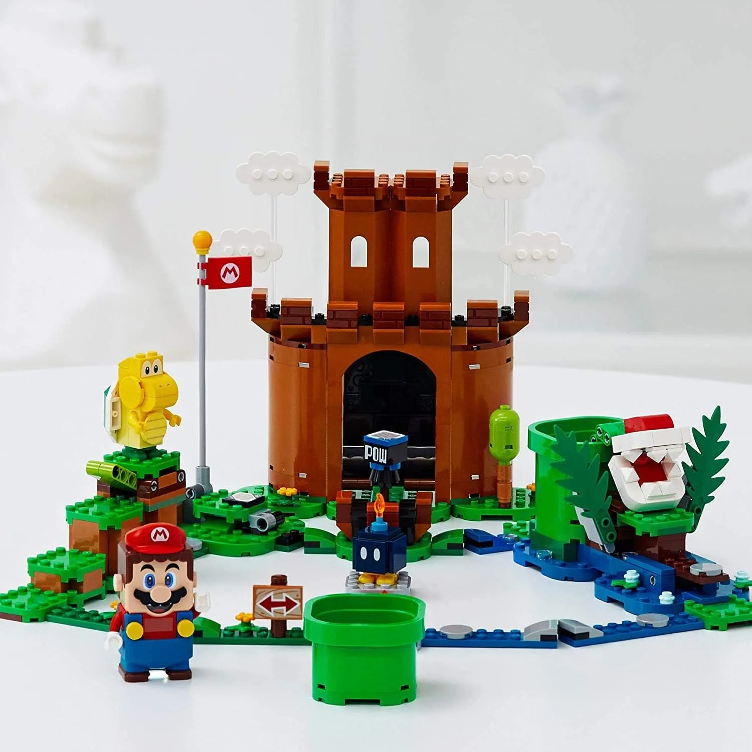 LEGO-Mario-Guarded-Fortress-6-webp