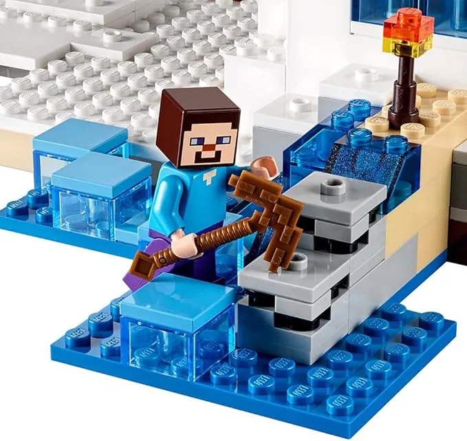 LEGO Minecraft The Snow Hideout-2_webp