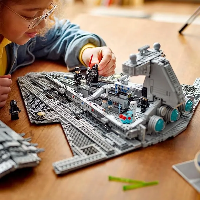 LEGO Star Wars Imperial Star Destroyer-3_webp