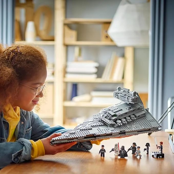 LEGO Star Wars Imperial Star Destroyer-4_webp